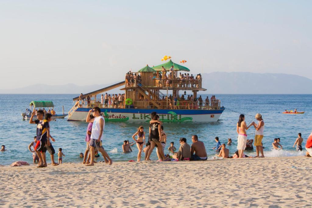 Sea Jewel Beach Resort Пуэрто-Галера Экстерьер фото
