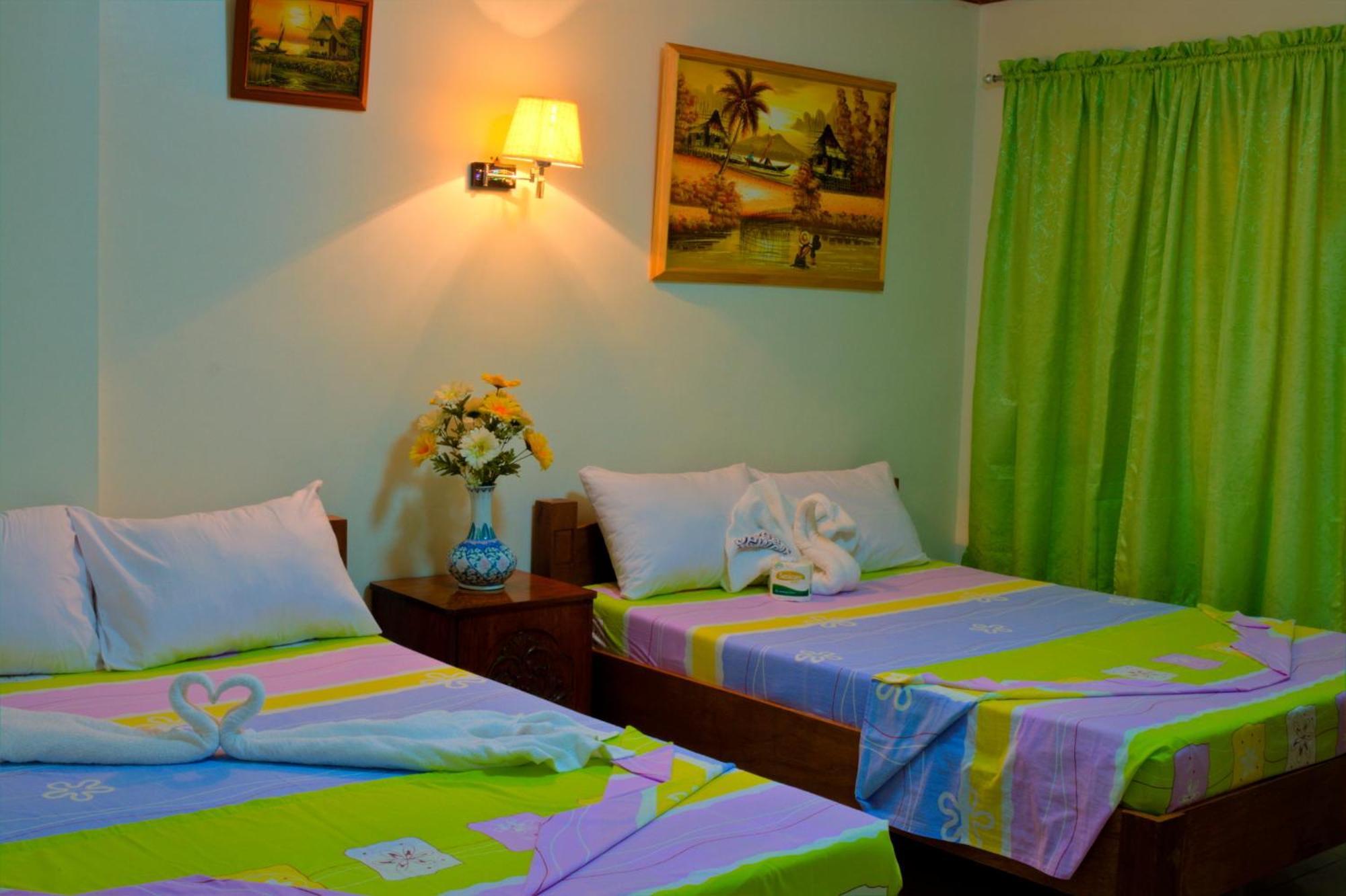 Sea Jewel Beach Resort Пуэрто-Галера Экстерьер фото